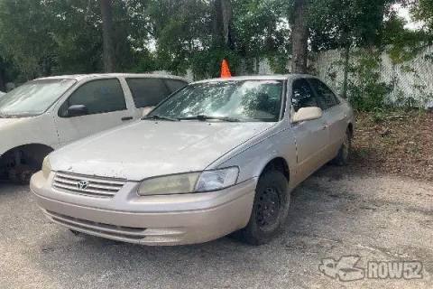Photo of 1999 Toyota Camry
