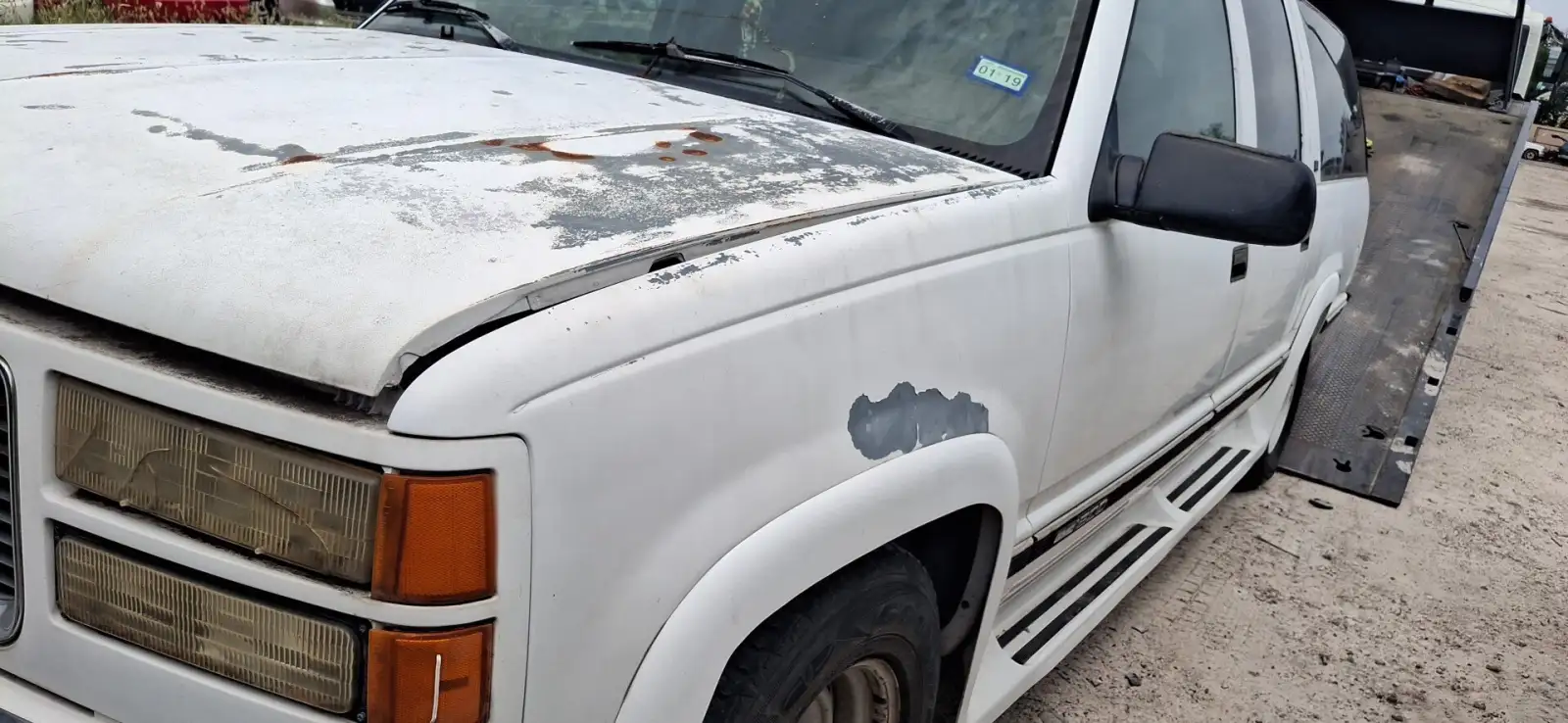 Photo of 1994 Gmc C1500 Suburban