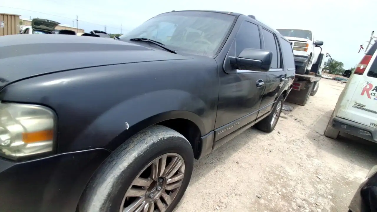 Photo of 2007 Lincoln Navigator