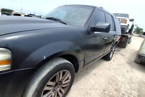 Photo of 2007 Lincoln Navigator