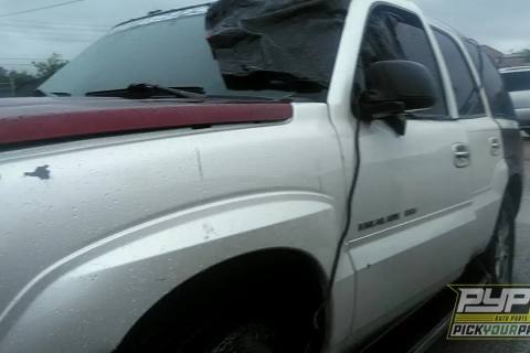 Photo of 2003 Cadillac Escalade