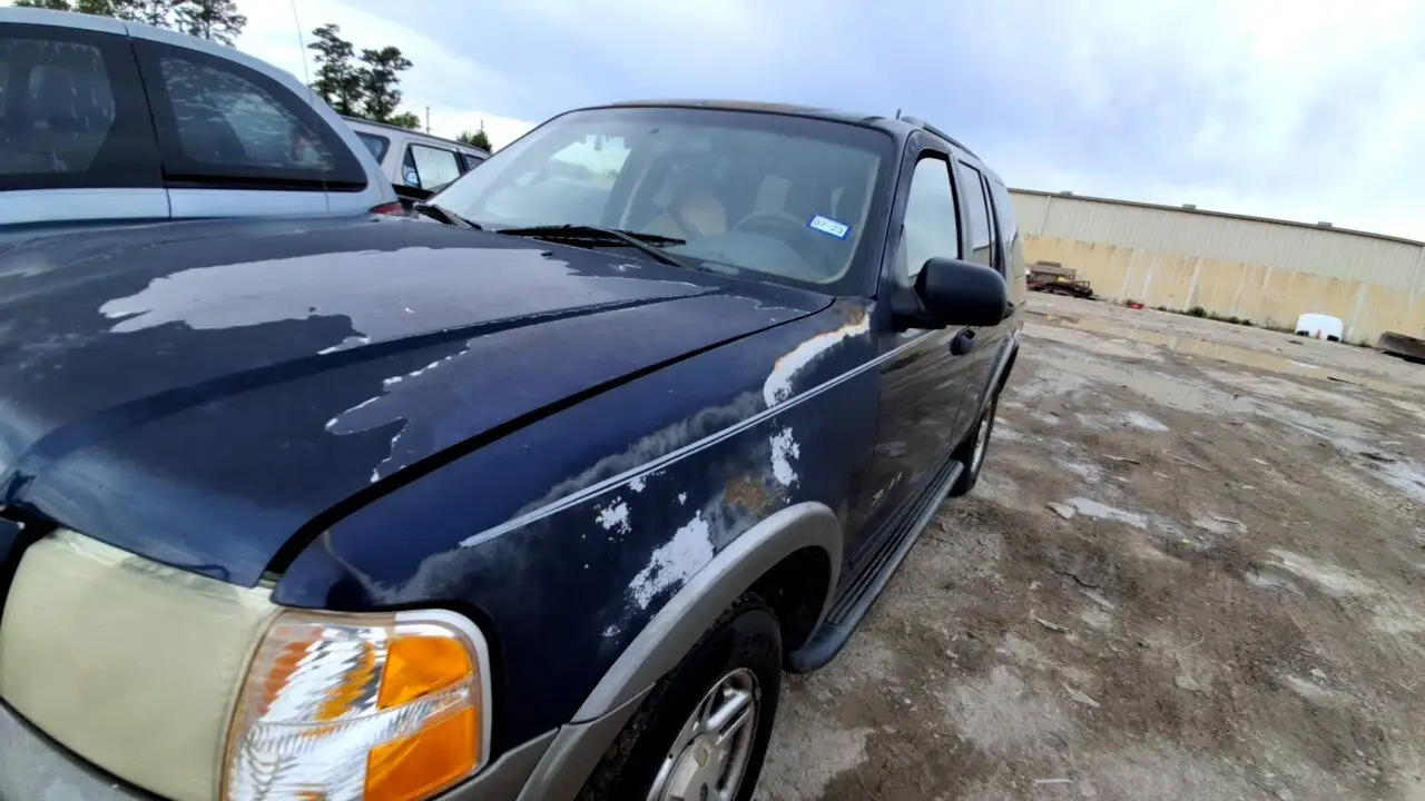 Photo of 2002 Ford Explorer