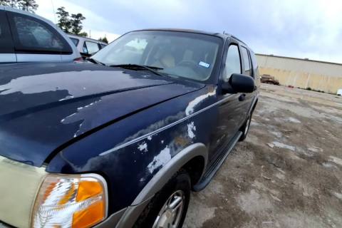 Photo of 2002 Ford Explorer