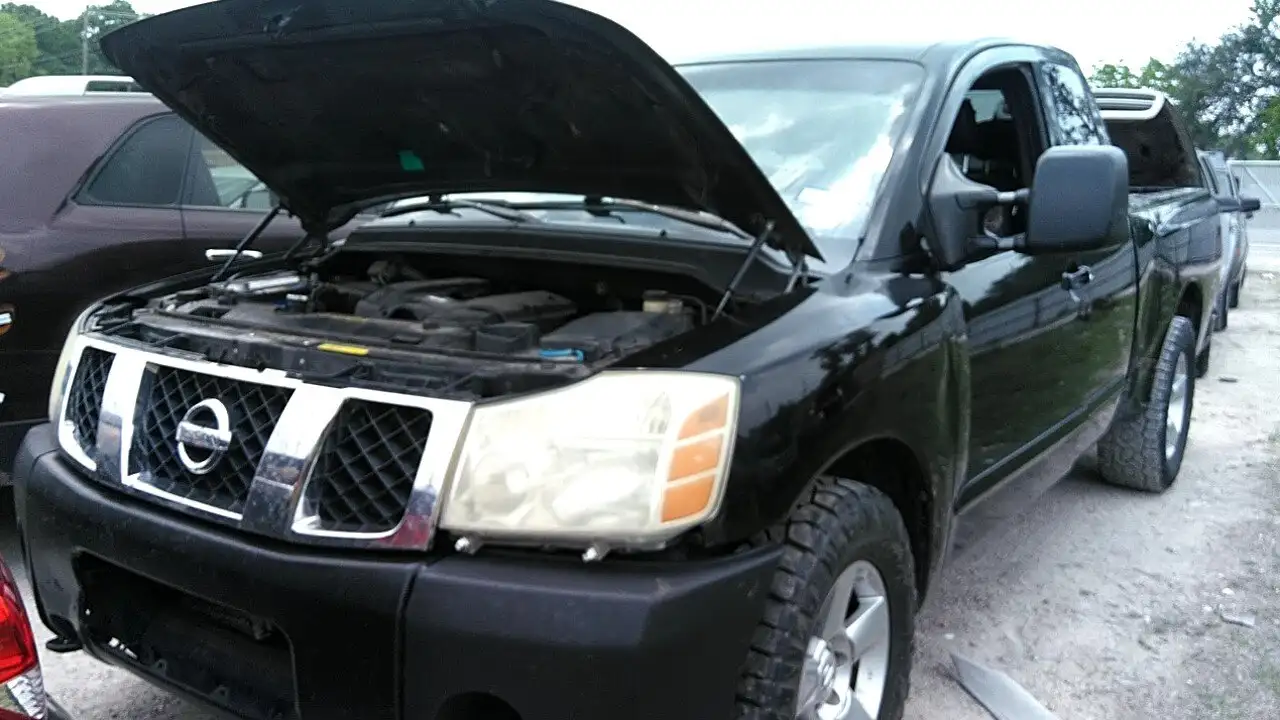 Photo of 2006 Nissan Titan