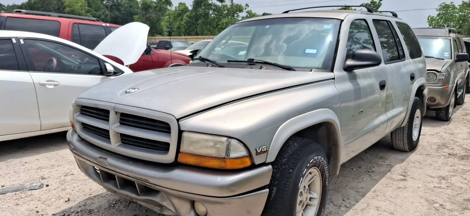 Photo of 1999 Dodge Durango