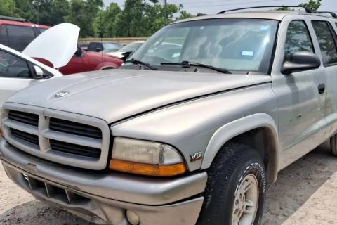 Photo of 1999 Dodge Durango