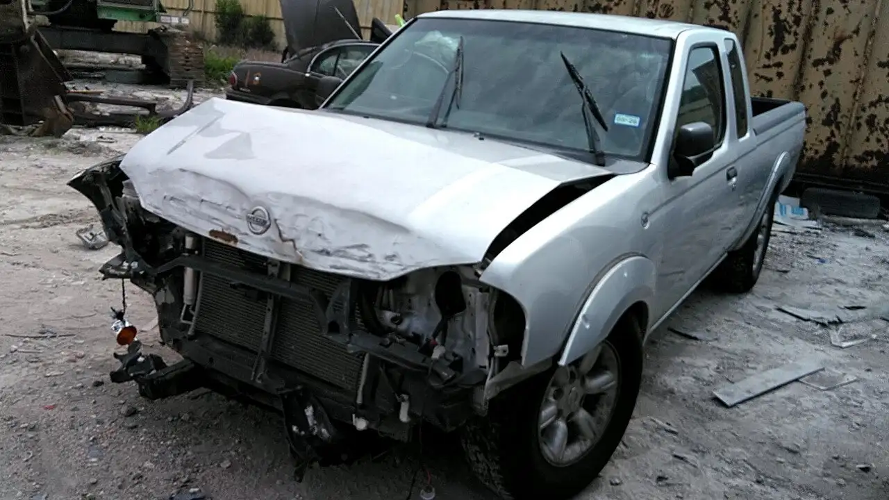 Photo of 2004 Nissan Frontier