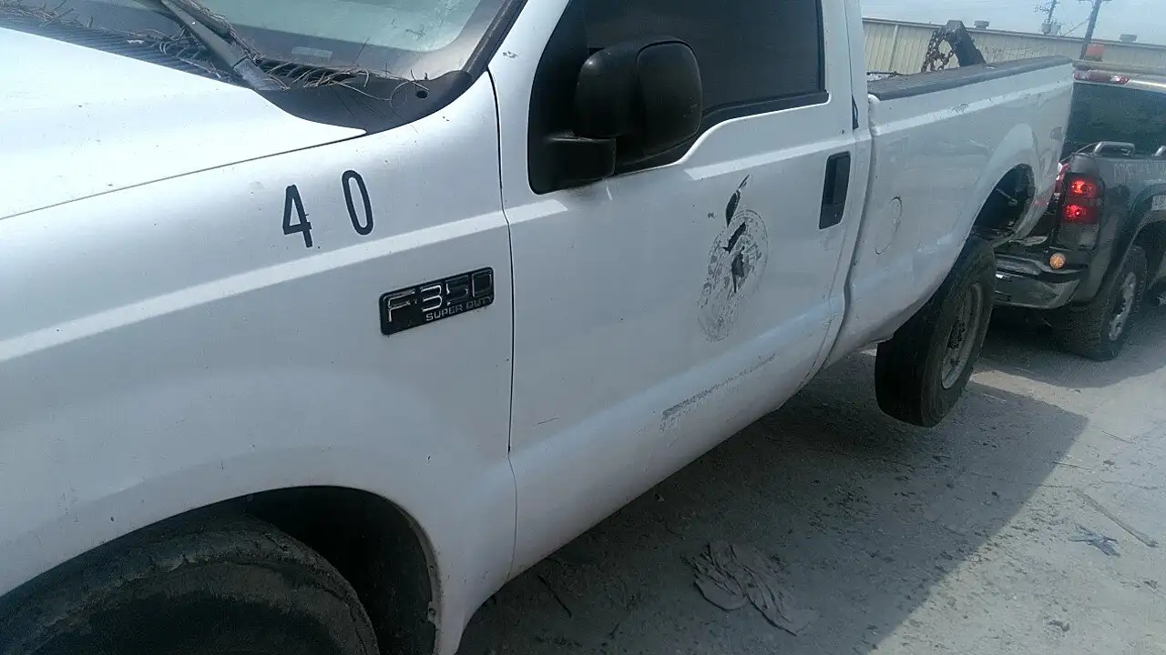Photo of 2001 Ford F-250 Super Duty