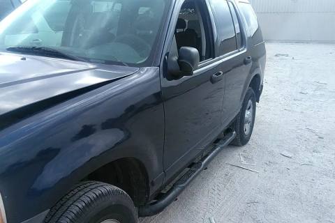 Photo of 2003 Ford Explorer