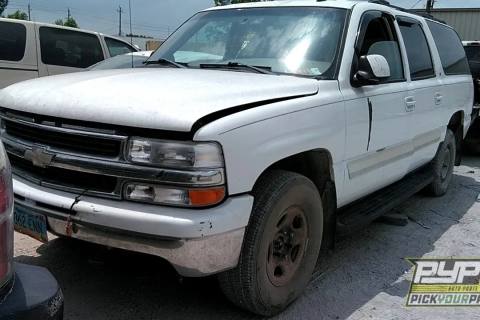 Photo of 2004 Chevrolet Suburban 1500
