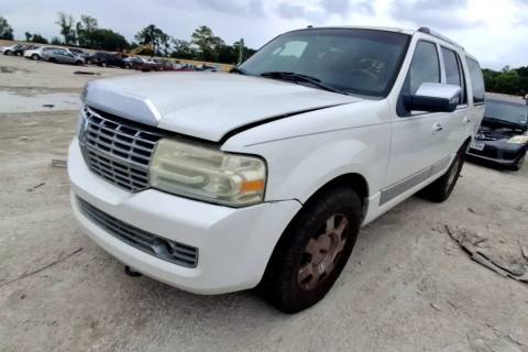 Photo of 2008 Lincoln Navigator