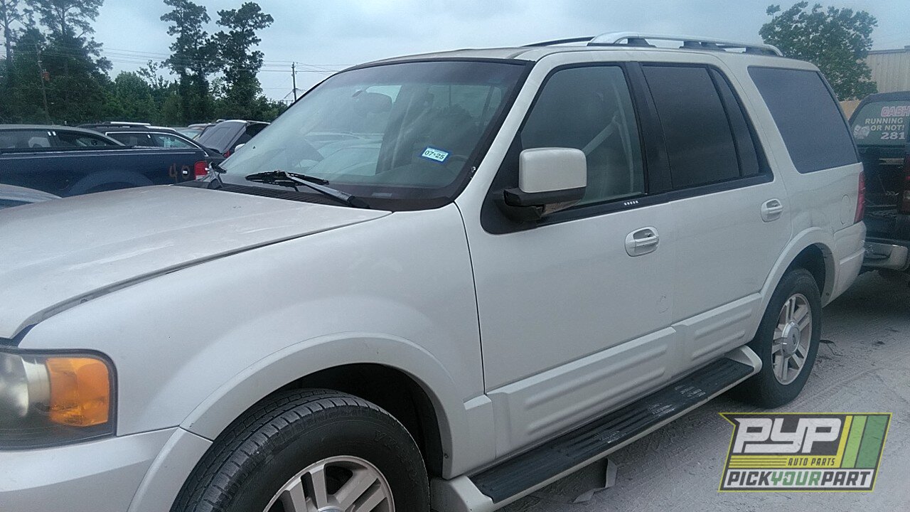 Photo of 2005 Ford Expedition