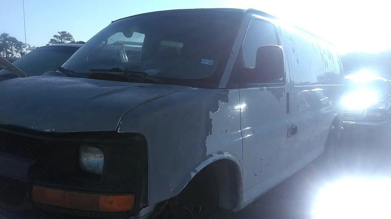 Photo of 2007 Chevrolet Express 3500