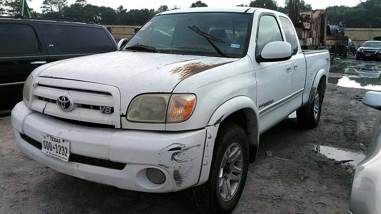 Photo of 2005 Toyota Tundra