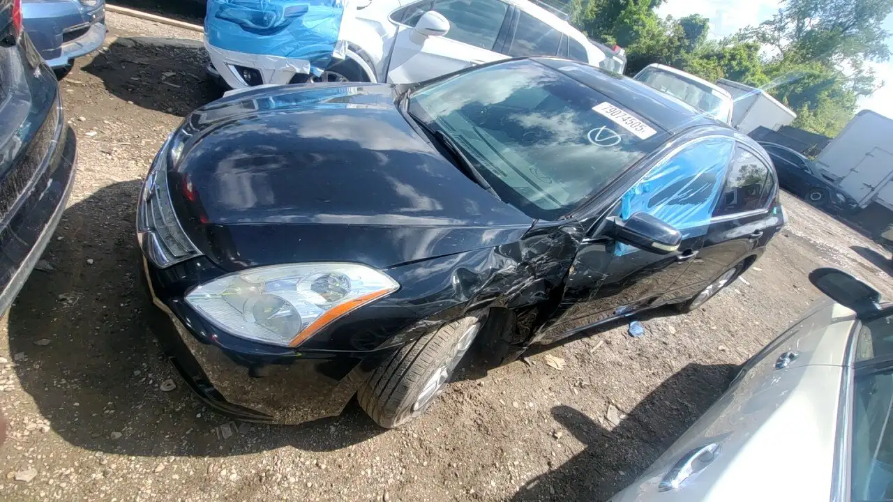Photo of 2010 Nissan Altima