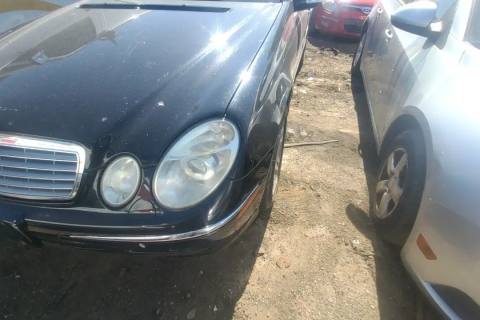 Photo of 2003 Mercedes-Benz E320
