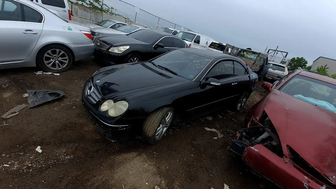 Photo of 2009 Mercedes-Benz Clk350