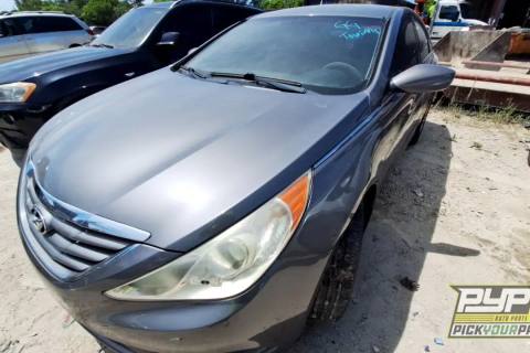 Photo of 2011 Hyundai Sonata