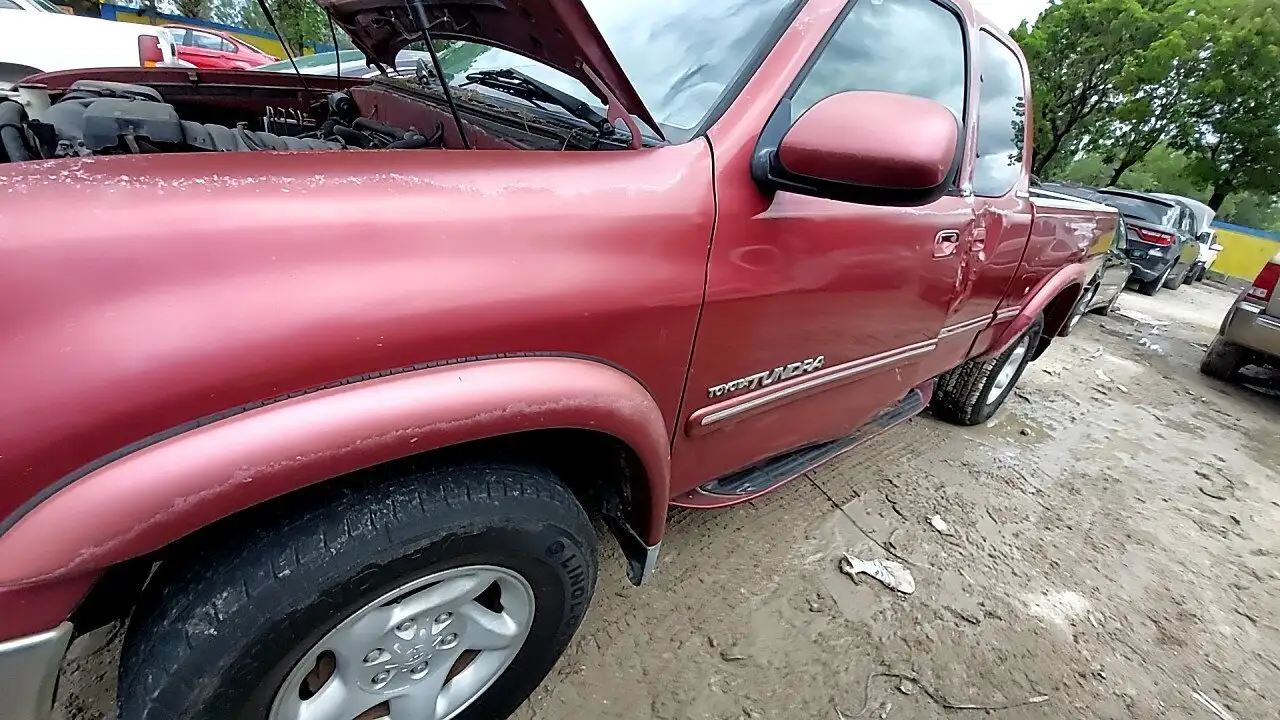 Photo of 2001 Toyota Tundra