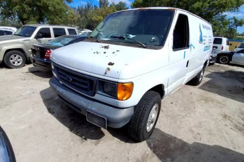 Photo of 2007 Ford E-250