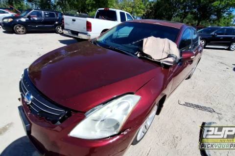 Photo of 2011 Nissan Altima