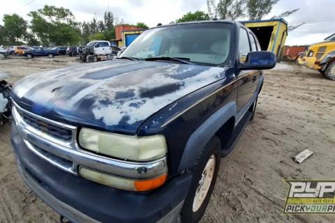 Photo of 2004 Chevrolet Tahoe