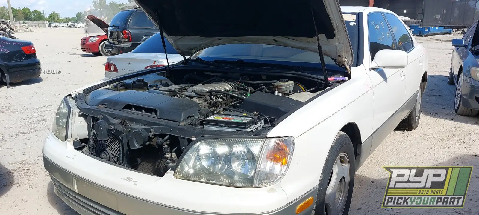 Photo of 1999 Lexus Ls400