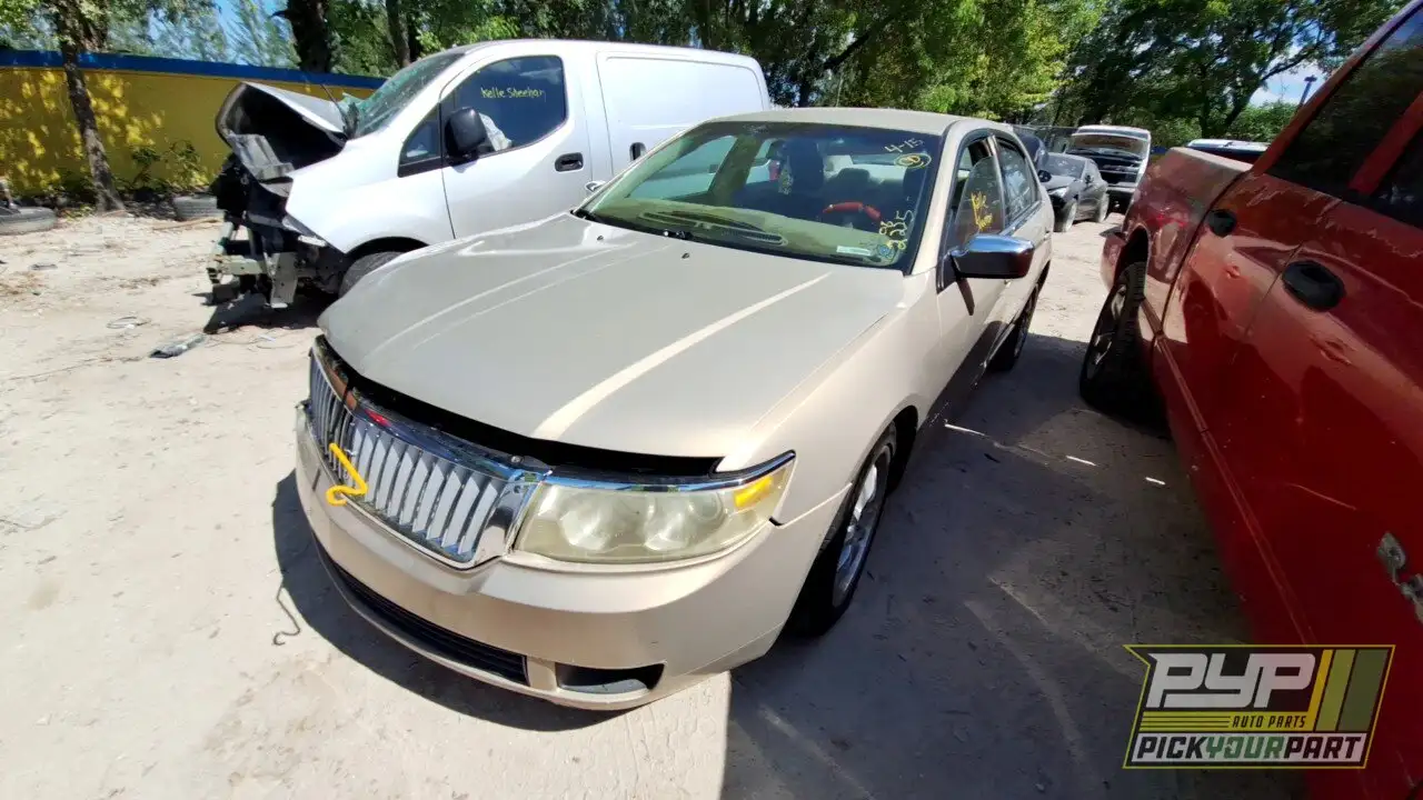 Photo of 2006 Lincoln Zephyr