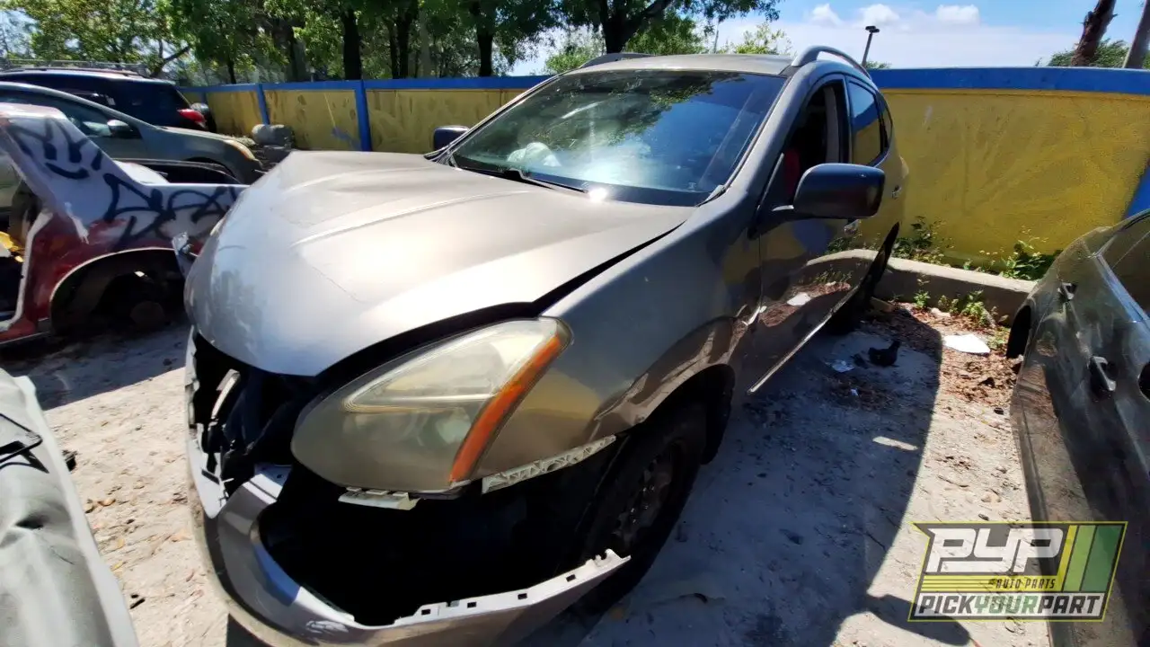 Photo of 2014 Nissan Rogue Select