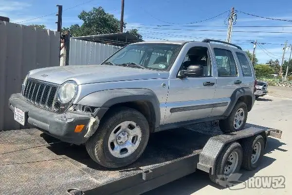 Photo of 2006 Jeep Liberty