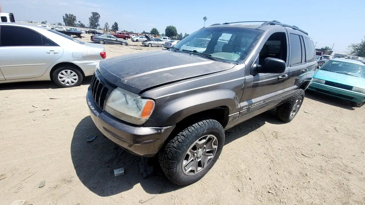 Photo of 2000 Jeep Grand Cherokee