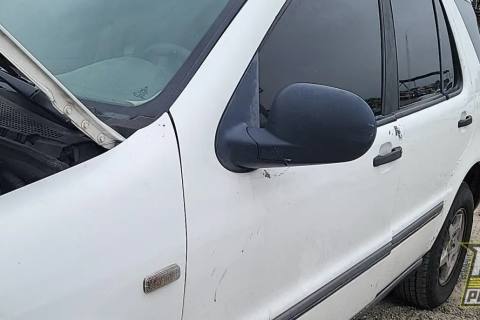 Photo of 1999 Mercedes-Benz Ml320