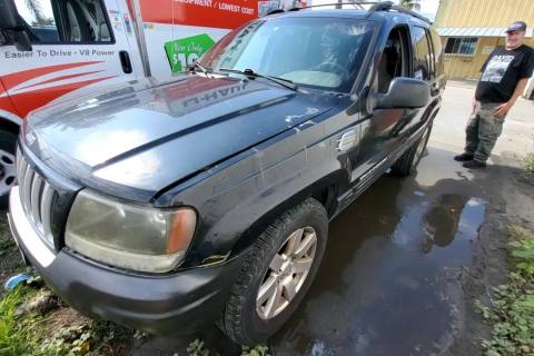 Photo of 2004 Jeep Grand Cherokee