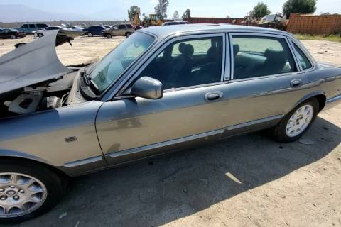 Photo of 2003 Jaguar Xj8