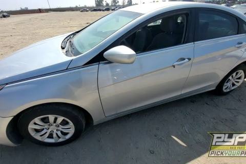 Photo of 2011 Hyundai Sonata