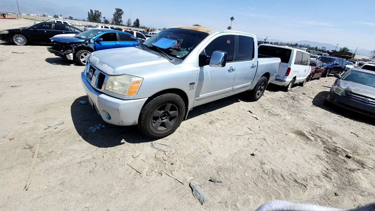 Photo of 2004 Nissan Titan
