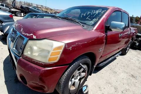 Photo of 2004 Nissan Titan