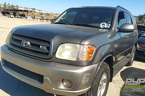 Photo of 2003 Toyota Sequoia