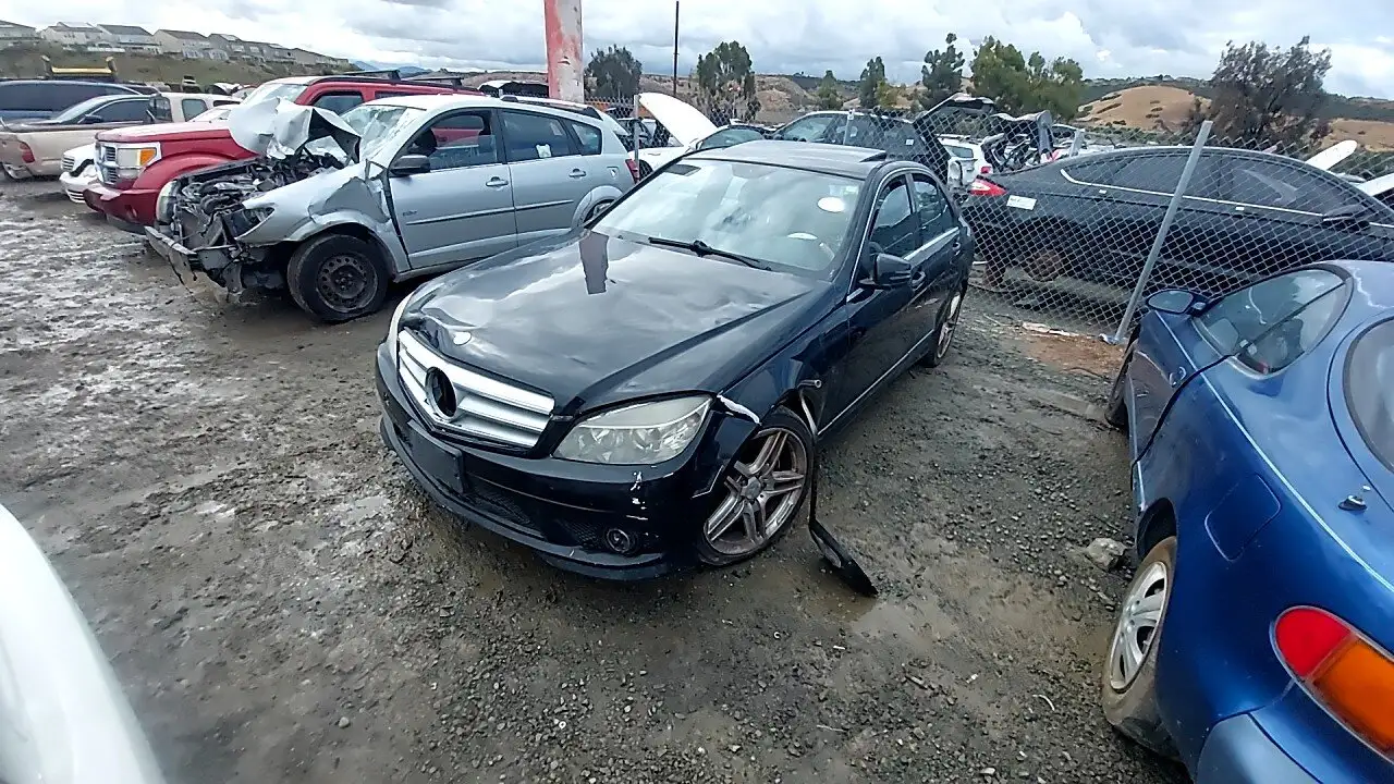 Photo of 2010 Mercedes-Benz C300
