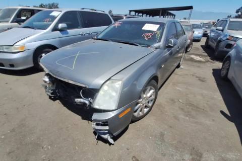 Photo of 2005 Cadillac Sts