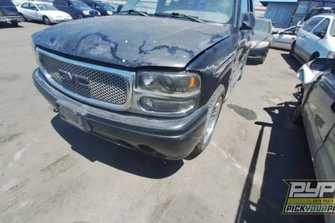 Photo of 2002 Gmc Yukon