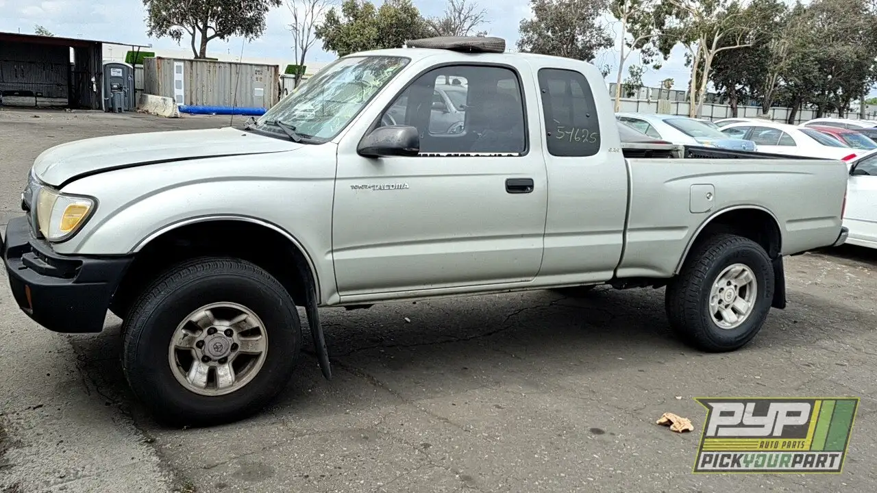 Photo of 2000 Toyota Tacoma