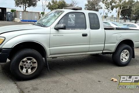Photo of 2000 Toyota Tacoma