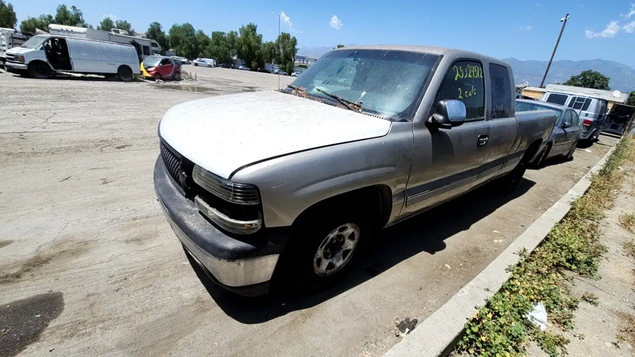 Photo of 2000 Chevrolet Silverado 1500