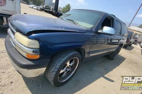 Photo of 2002 Chevrolet Suburban 1500