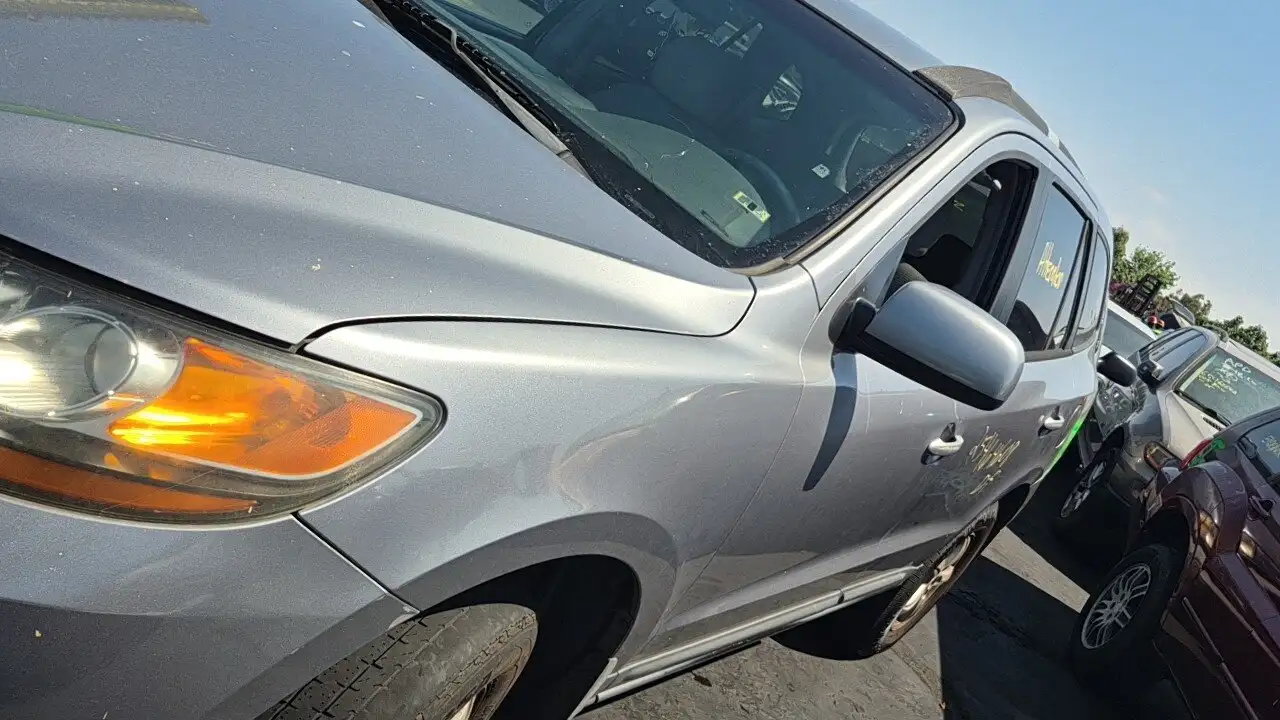 Photo of 2008 Hyundai Santa Fe