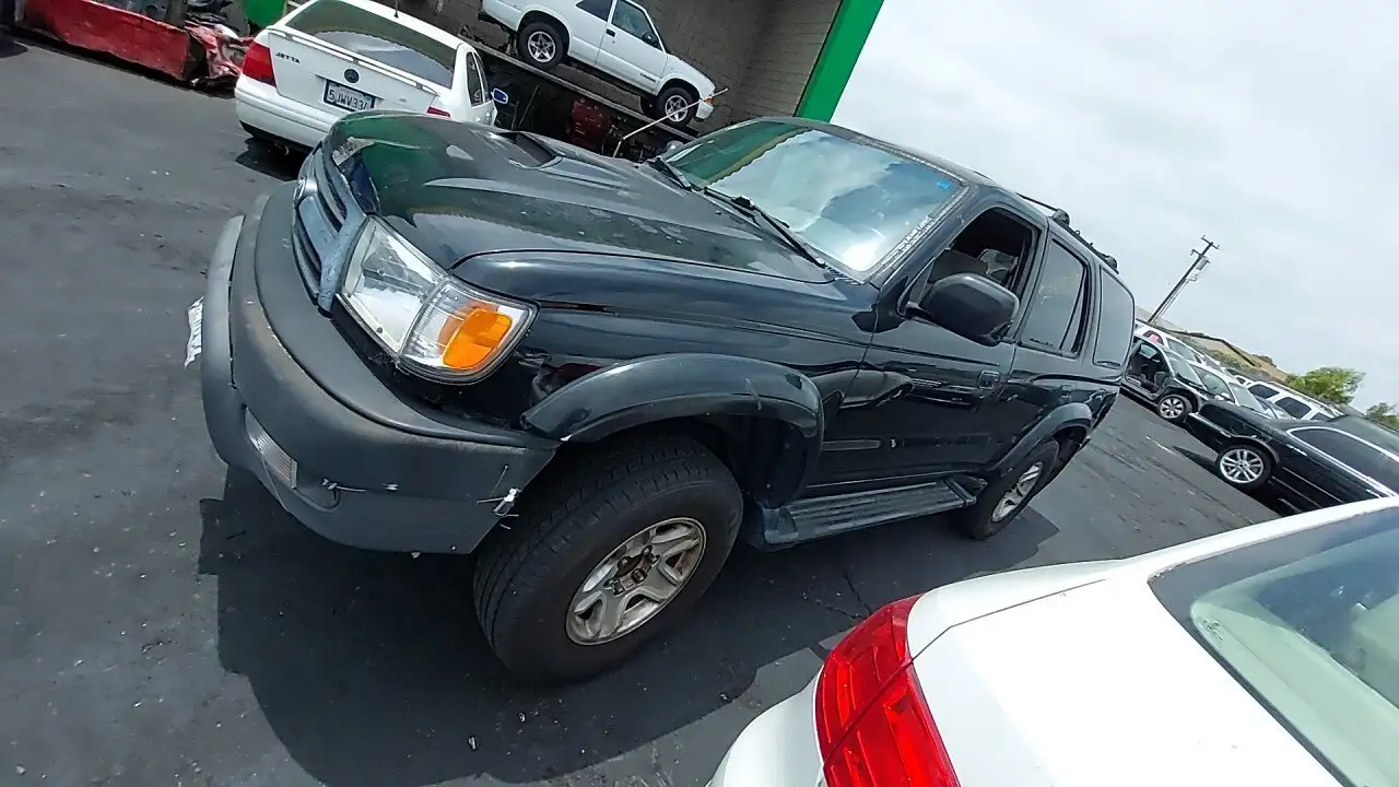 Photo of 2000 Toyota 4Runner