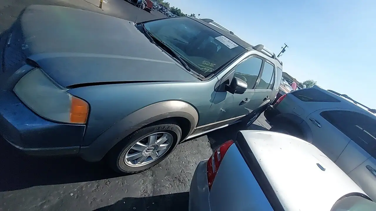 Photo of 2005 Ford Freestyle