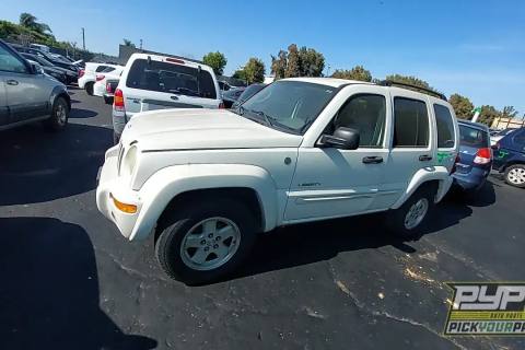 Photo of 2004 Jeep Liberty