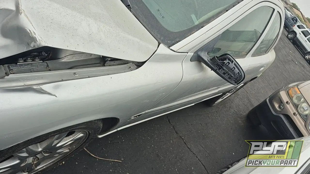 Photo of 2005 Volvo S60